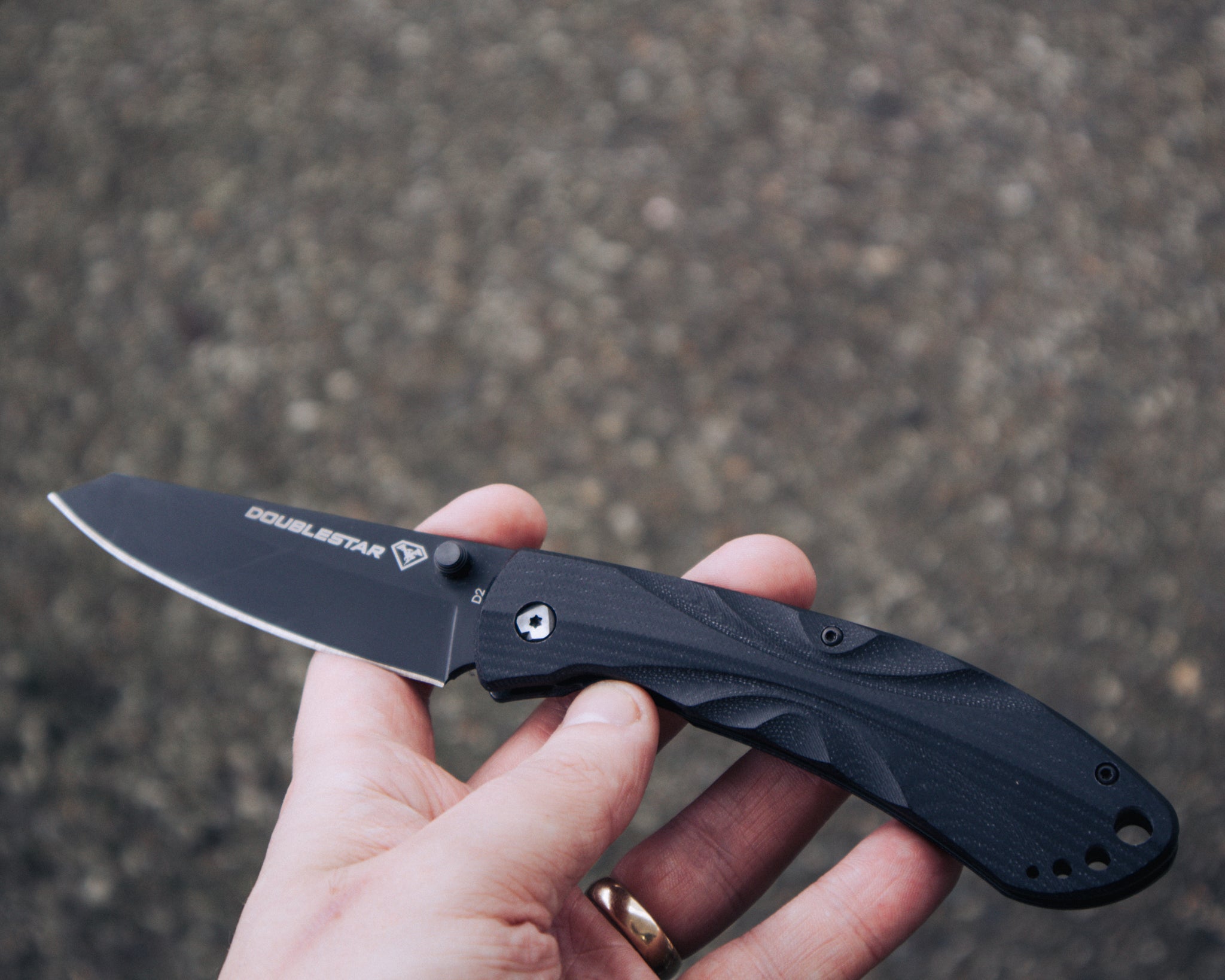 DoubleStar Brimstone – Black G10 / D2 Tool Steel
