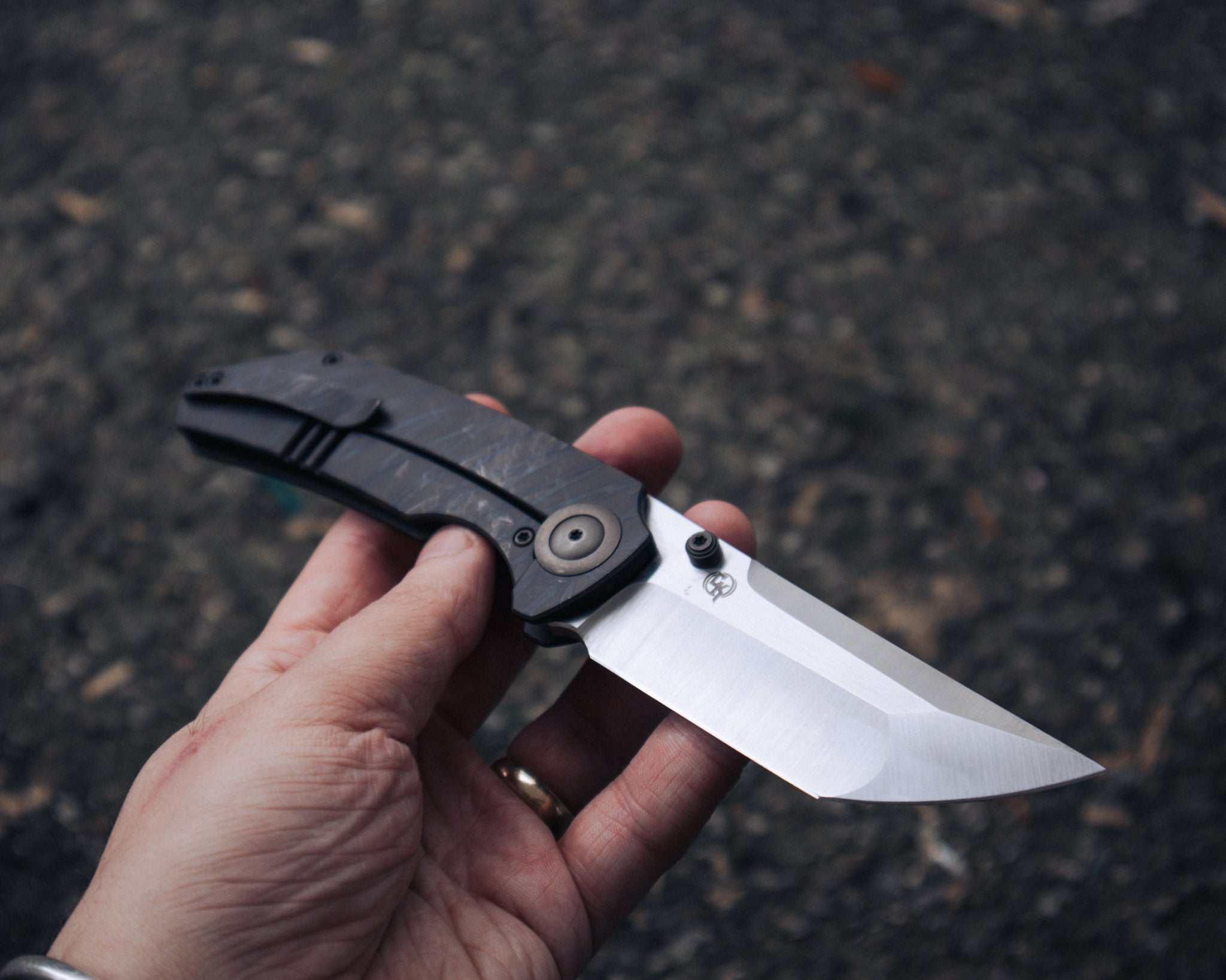 WE Knife Thug XL – Tiger Stripe Flamed Titanium / CPM-20CV
