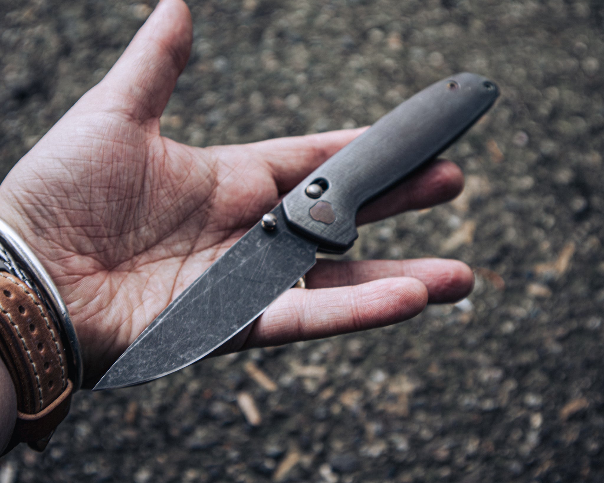 Tactile Knife Co. Maverick – Custom Apocalypse / Petrol Anodised Hardware / Magnacut (Unused)
