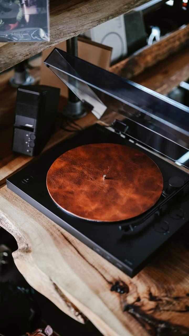 Leather Turntable Mat