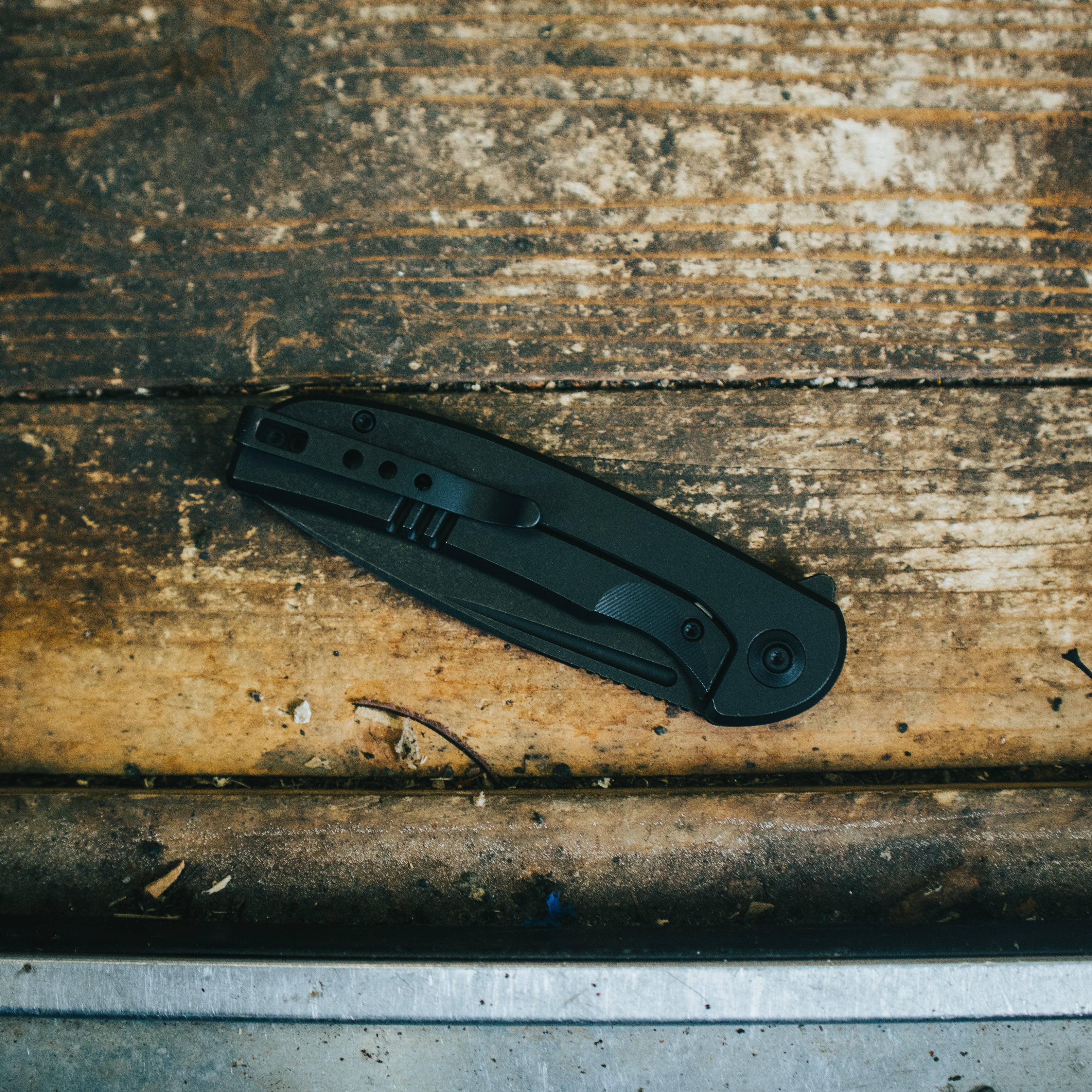 WE Knife Co. Beacon