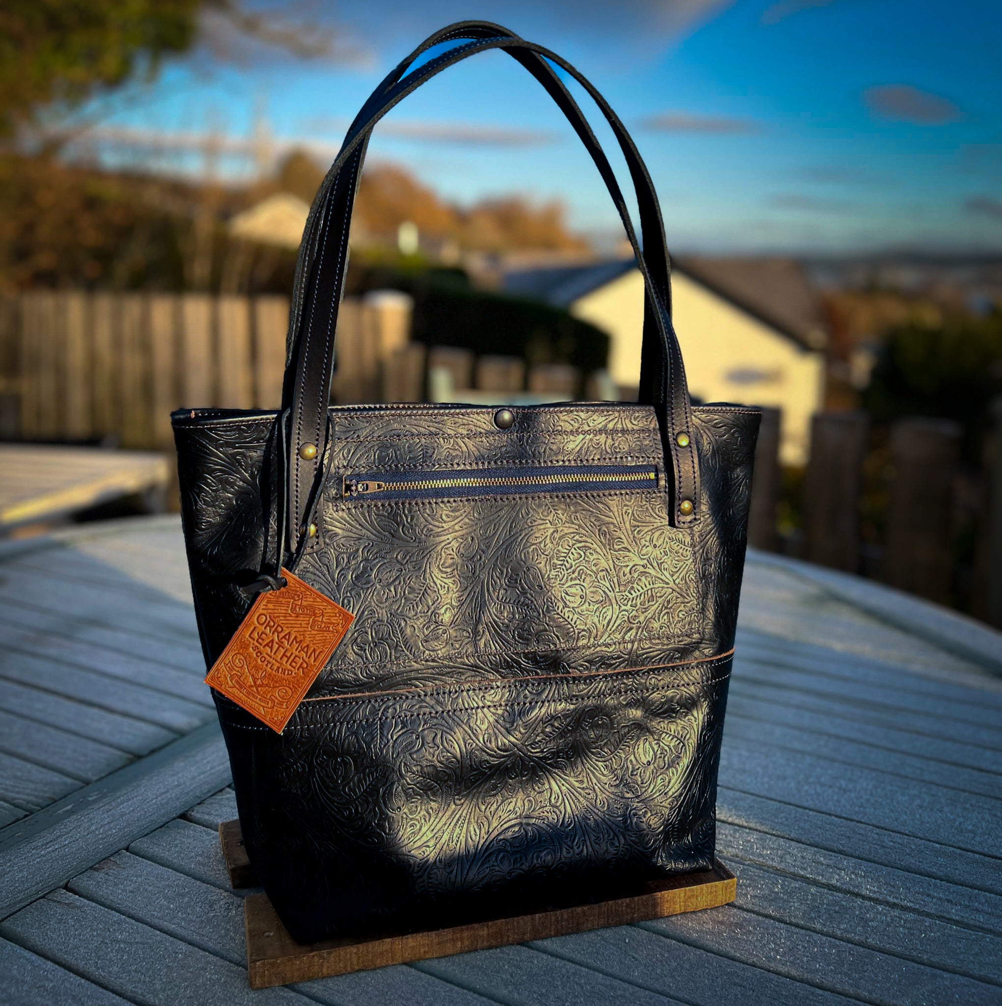 READY-TO-SHIP | The Hebridean Leather Tote