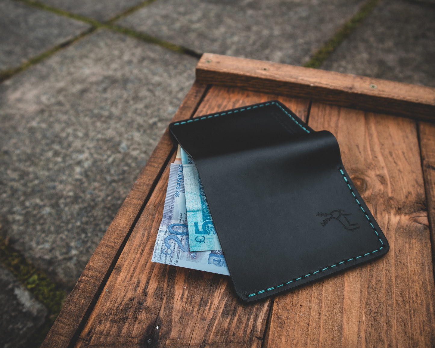 Limited Edition! - The Chieftain wallet lined with black watch tartan