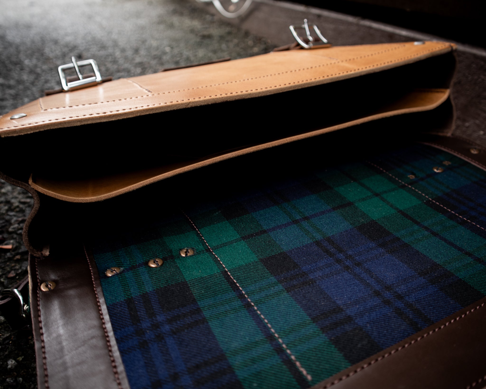 The Outlander Satchel - Black Watch