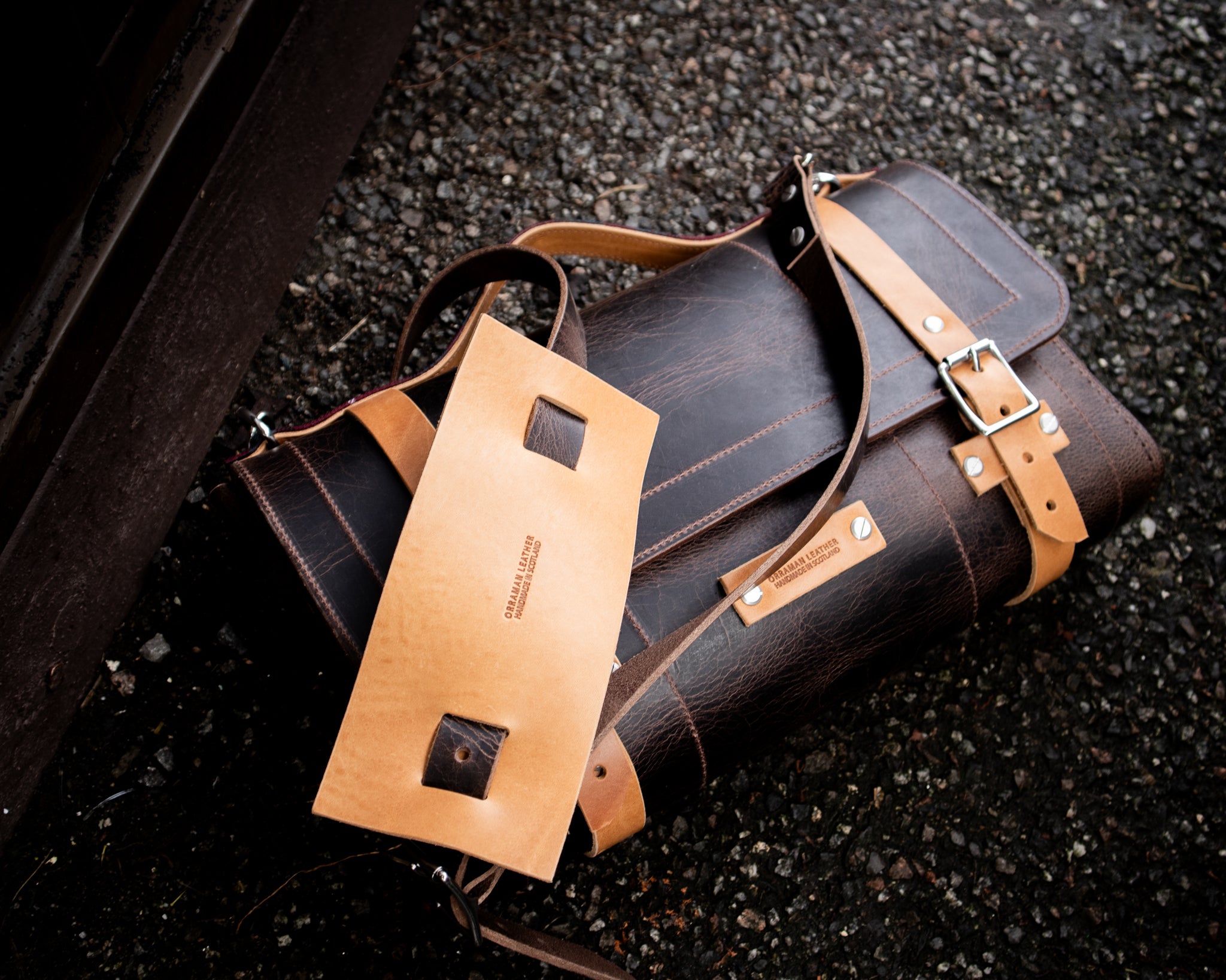 The Outlander - Dark Walnut