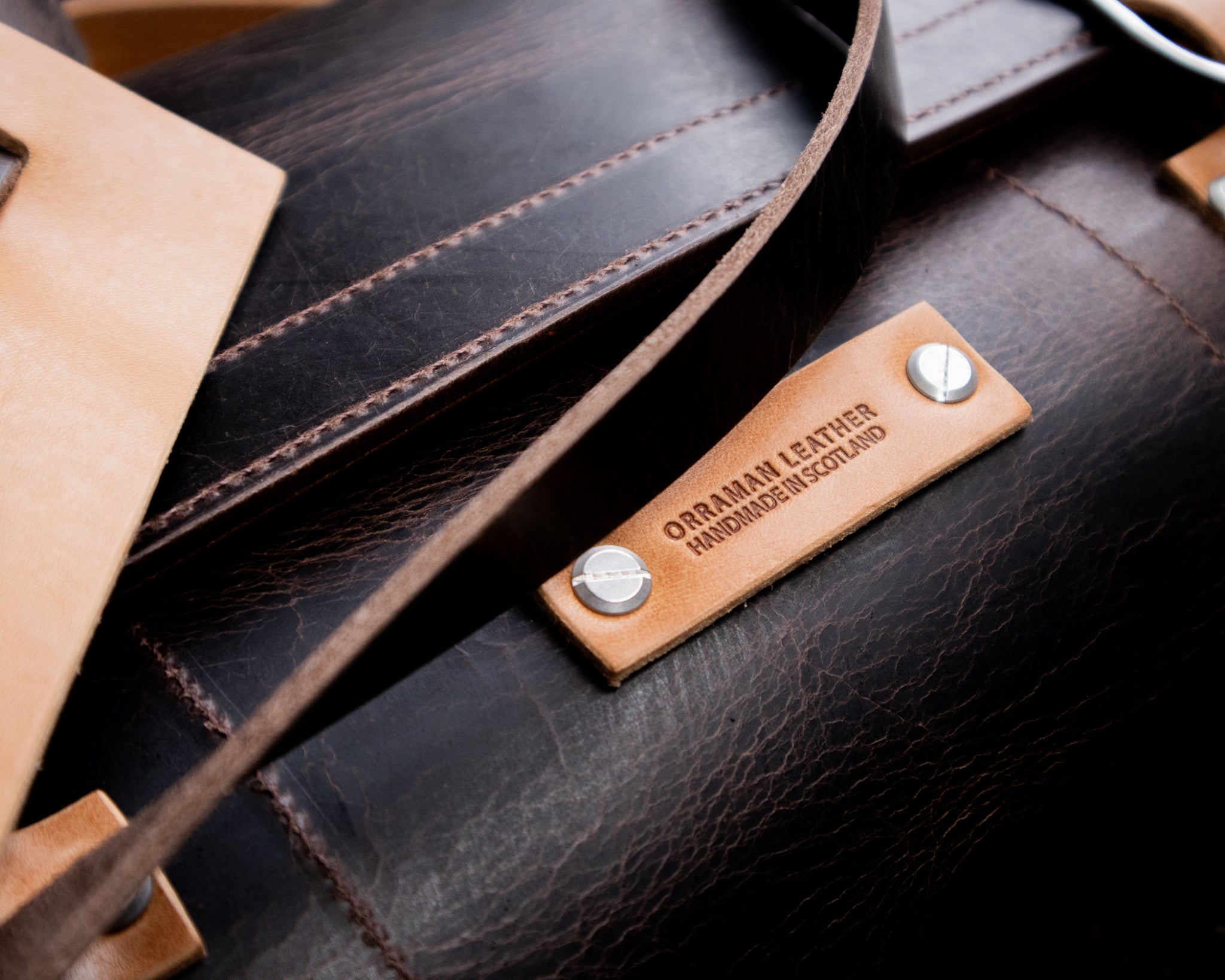 The Outlander - Dark Walnut