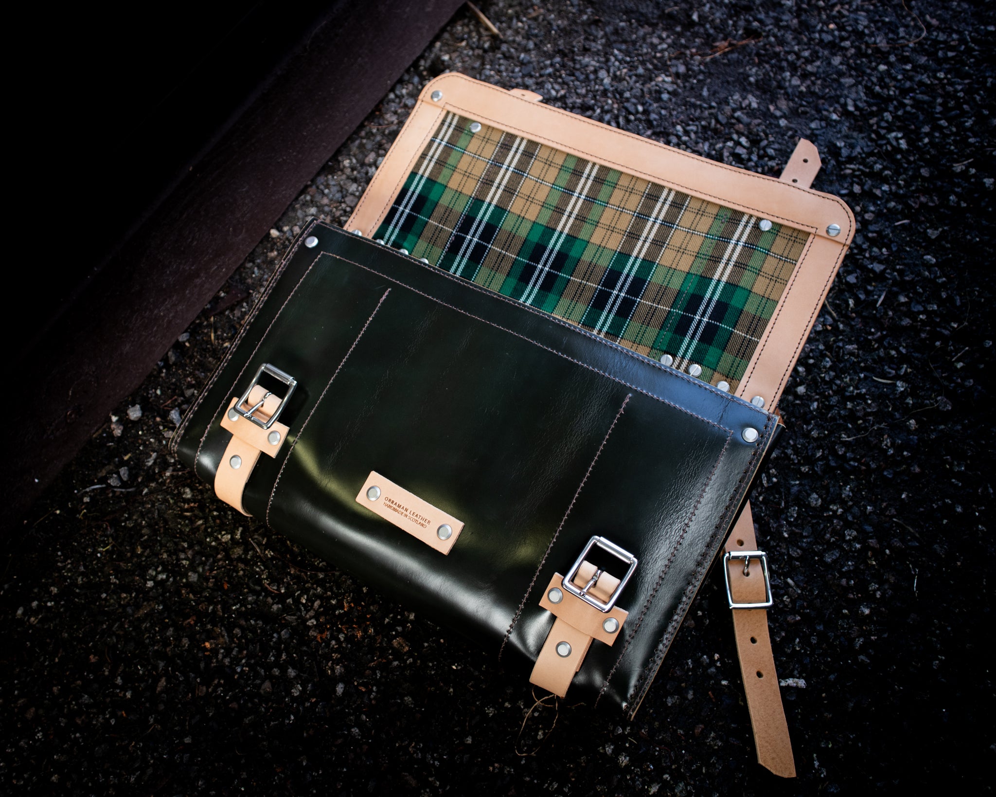 The Outlander Satchel - Racing Green