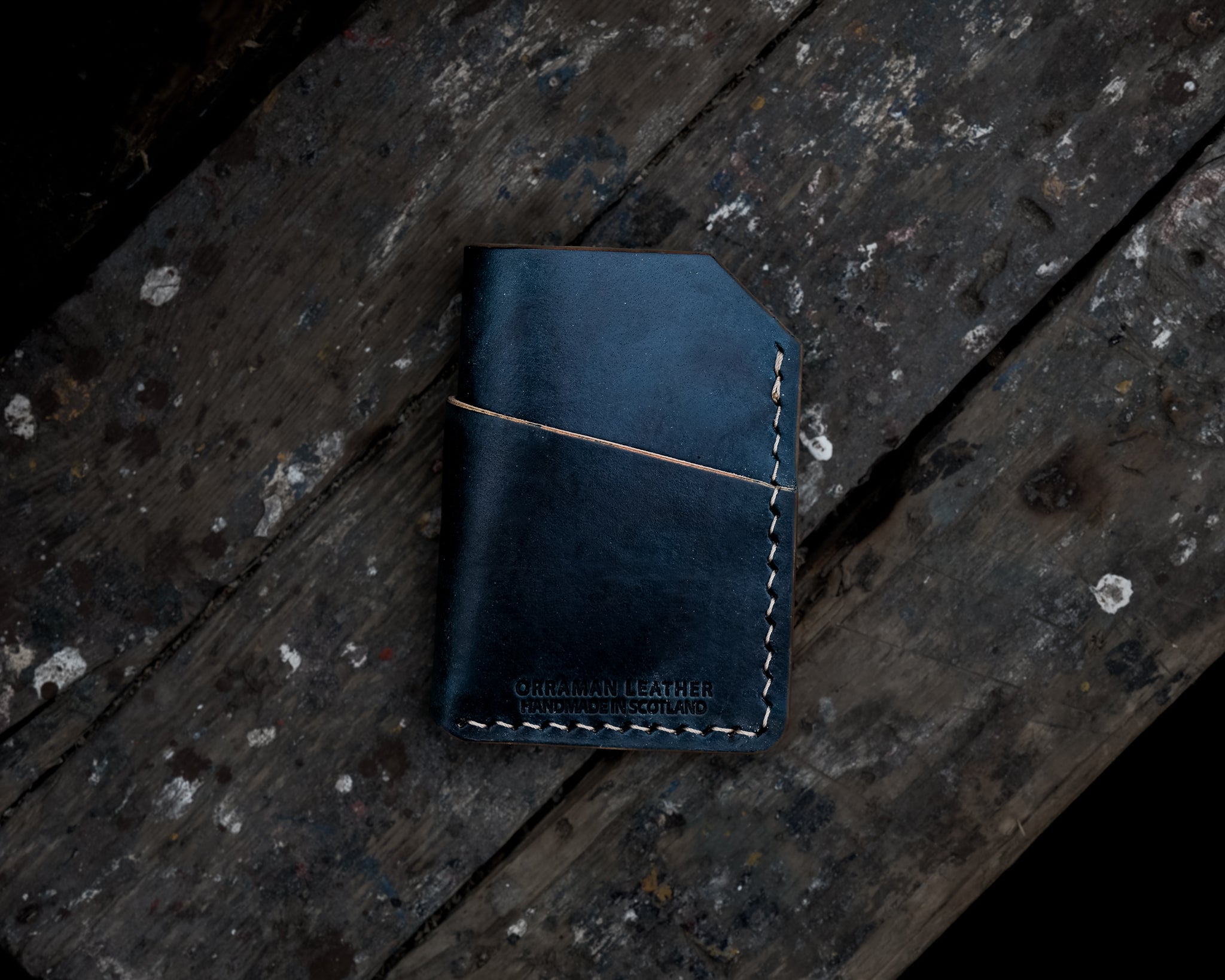 The Minimalist Wallet - Reverse Black Horween