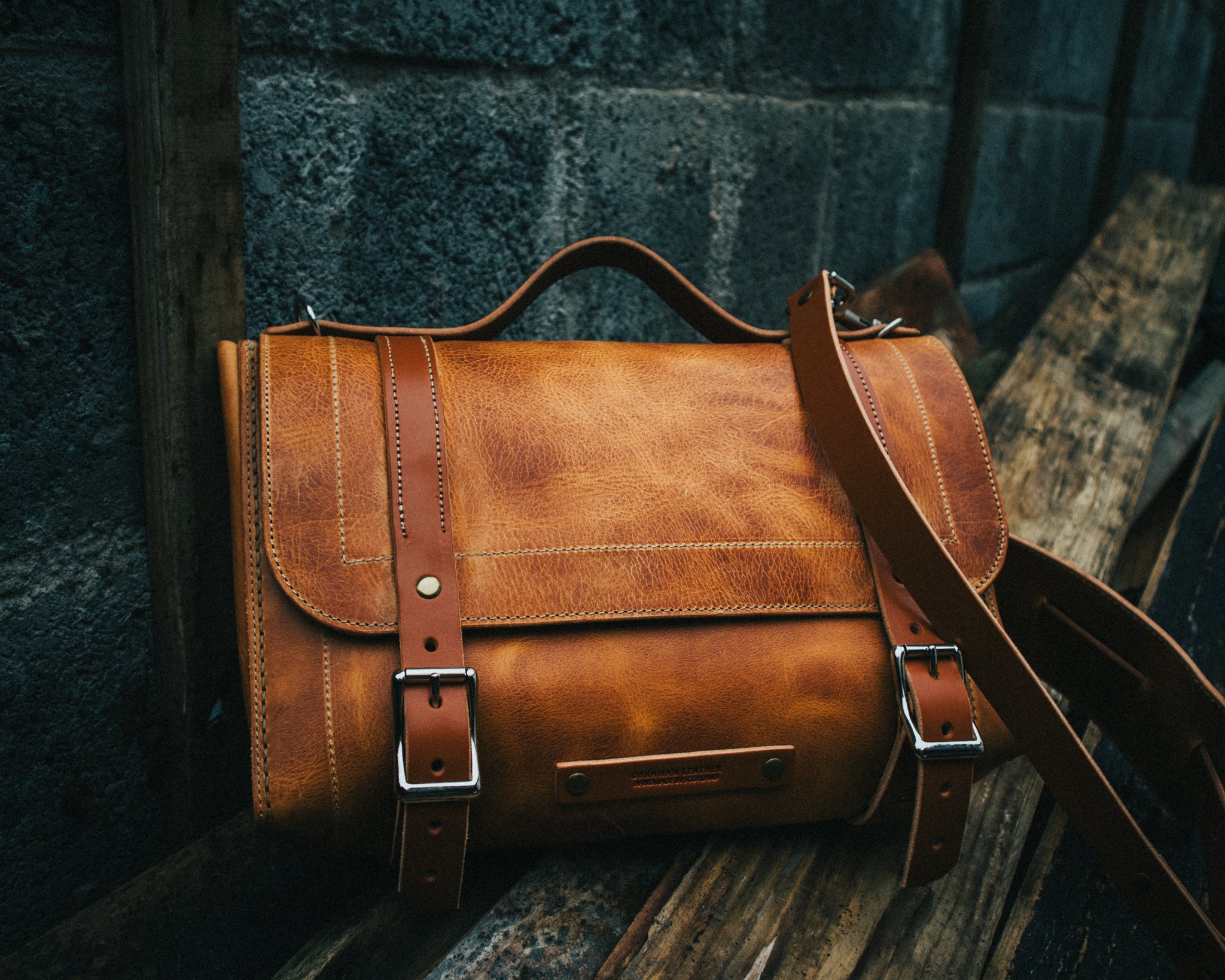The Bothy Satchel (Compact Outlander)