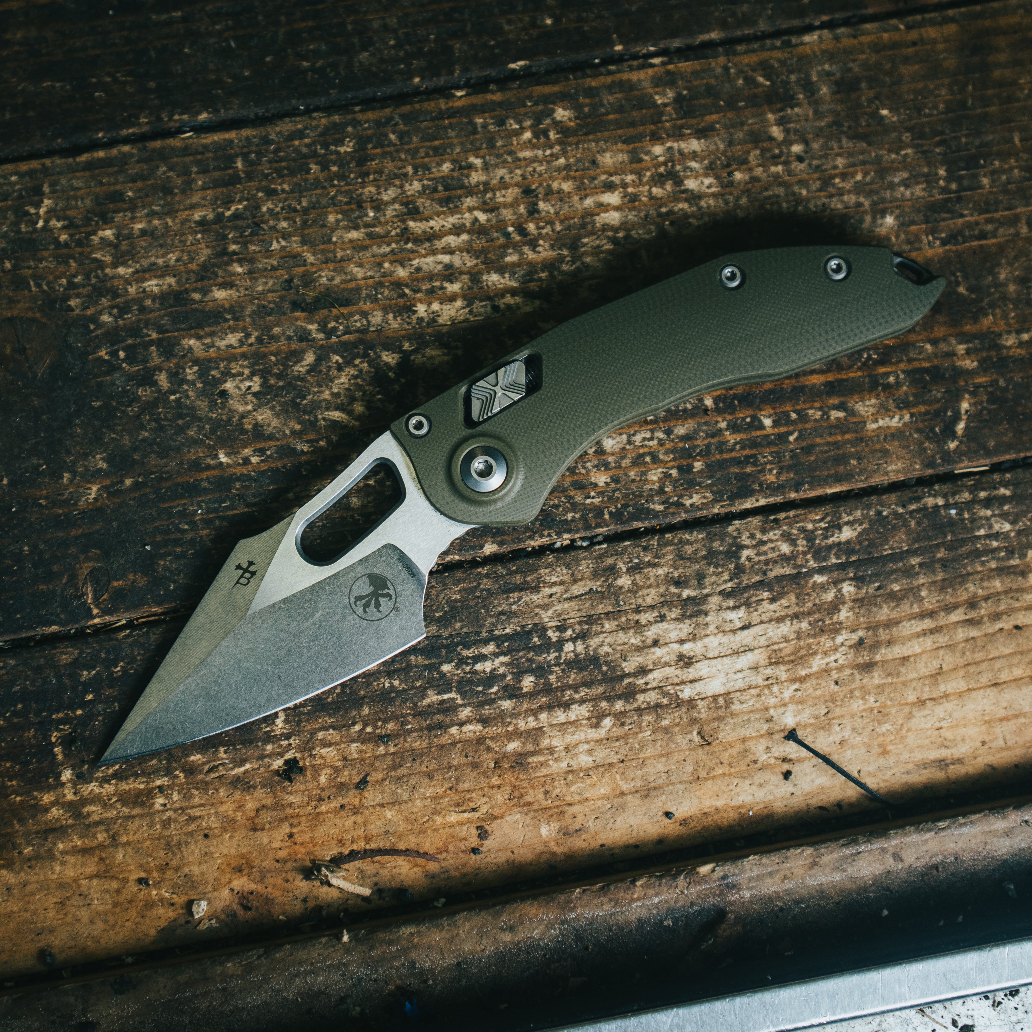 Microtech Stitch