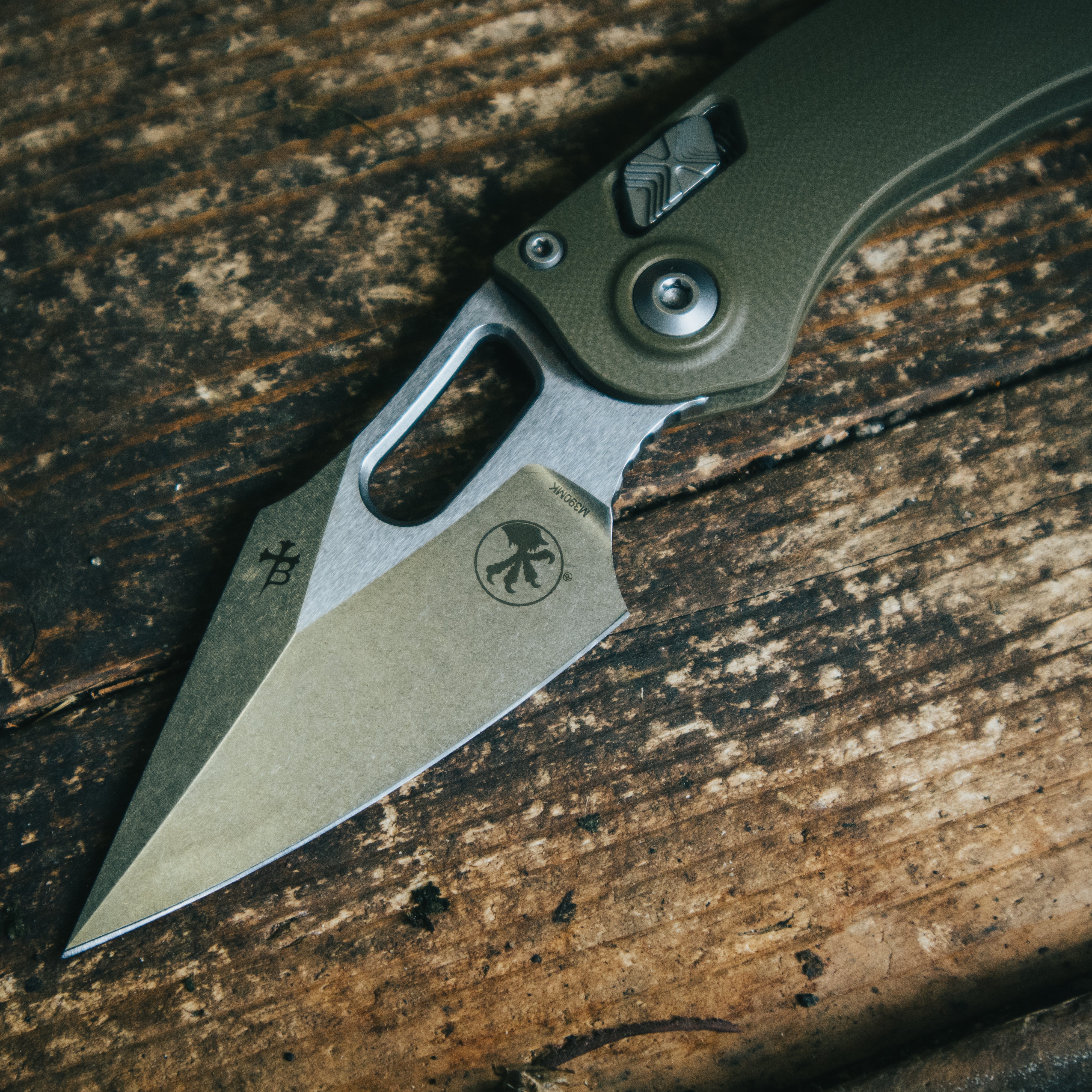 Microtech Stitch