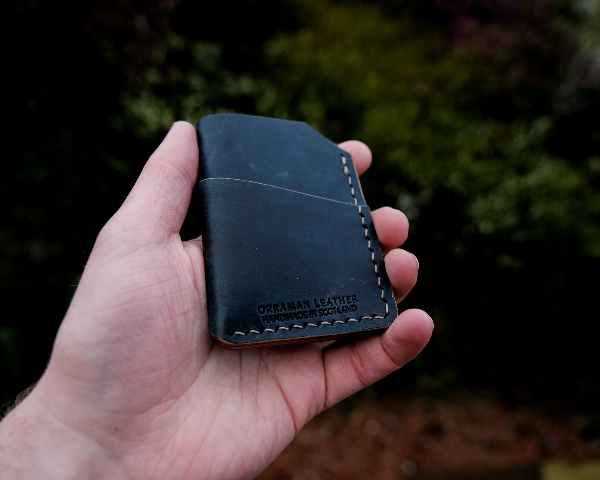 The Minimalist Wallet - Reverse Black Horween